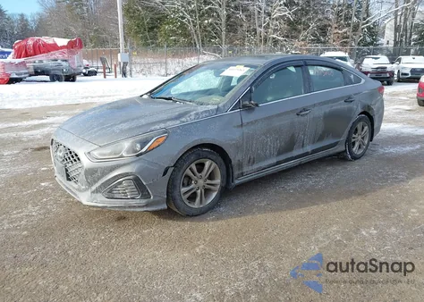 2018 Hyundai Sonata Sport z USA, uszkodzony, nr VIN 5NPE34AF9JH697079